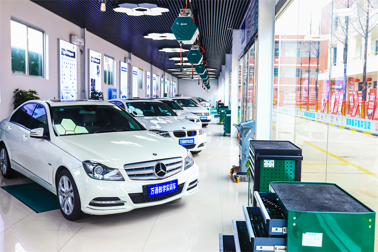 【圈重點】年初校園開放日千萬別錯過，年前擇校，年后好學習