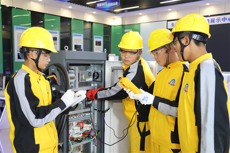 從數據出發帶你解析新能源汽車！不容錯過的好技術！