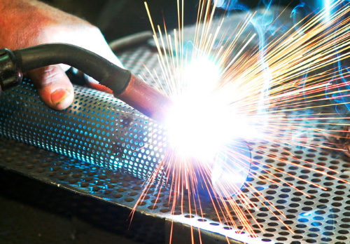 西安有免費電工培訓嗎？哪里有免費電焊工培訓？免費的能不能學？