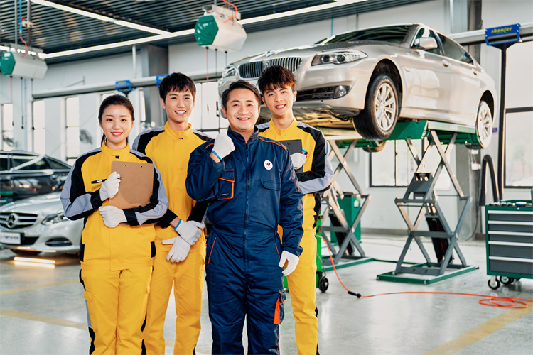 選擇比努力更重要！春季入學推薦來西安萬通！