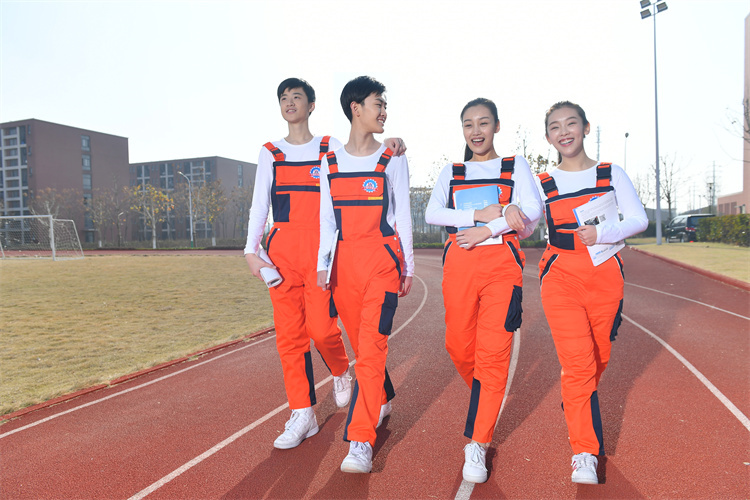 中考逼近，家長別只盯著分數，這樣做才是對孩子最好的支持！