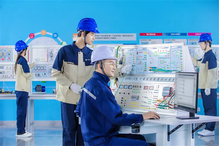 焊接|挖掘機|電工|快修鈑噴...短期創就業專業，讓你快速掌握就業技能！