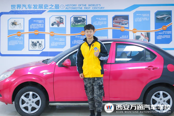 【新創客】王旭：腳下有路 眼里有光