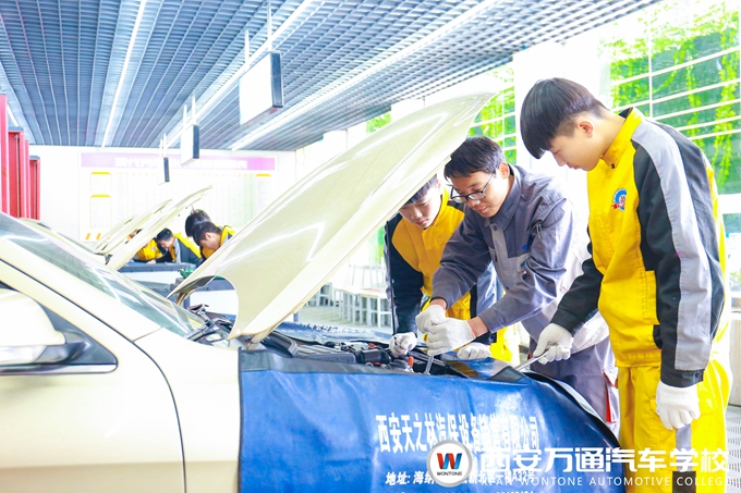 高中生學汽修技術就業前景好