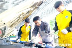 �����fͨ�����I���ഺ��ɢ�� δ�����ҹ��M