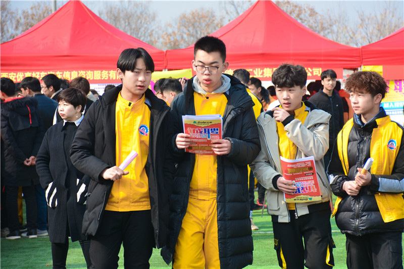 萬通校園大型汽車人才雙選會15