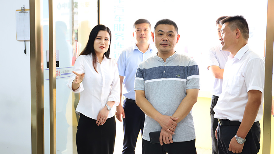 汽修行業頂級大師李東江教授蒞臨西安萬通講學4