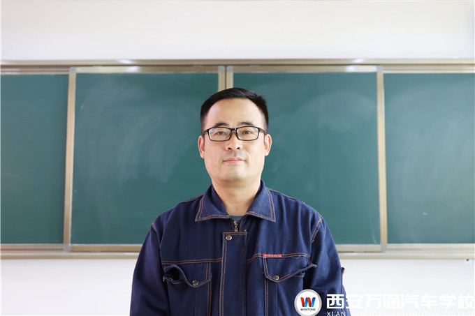 <b>���fͨ���ǡ�ۨ����40�q���L���ˣ�����ǰ·��</b>