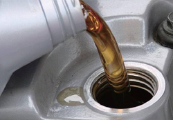 車子開了不到五千公里，需要每年更換機油嗎？