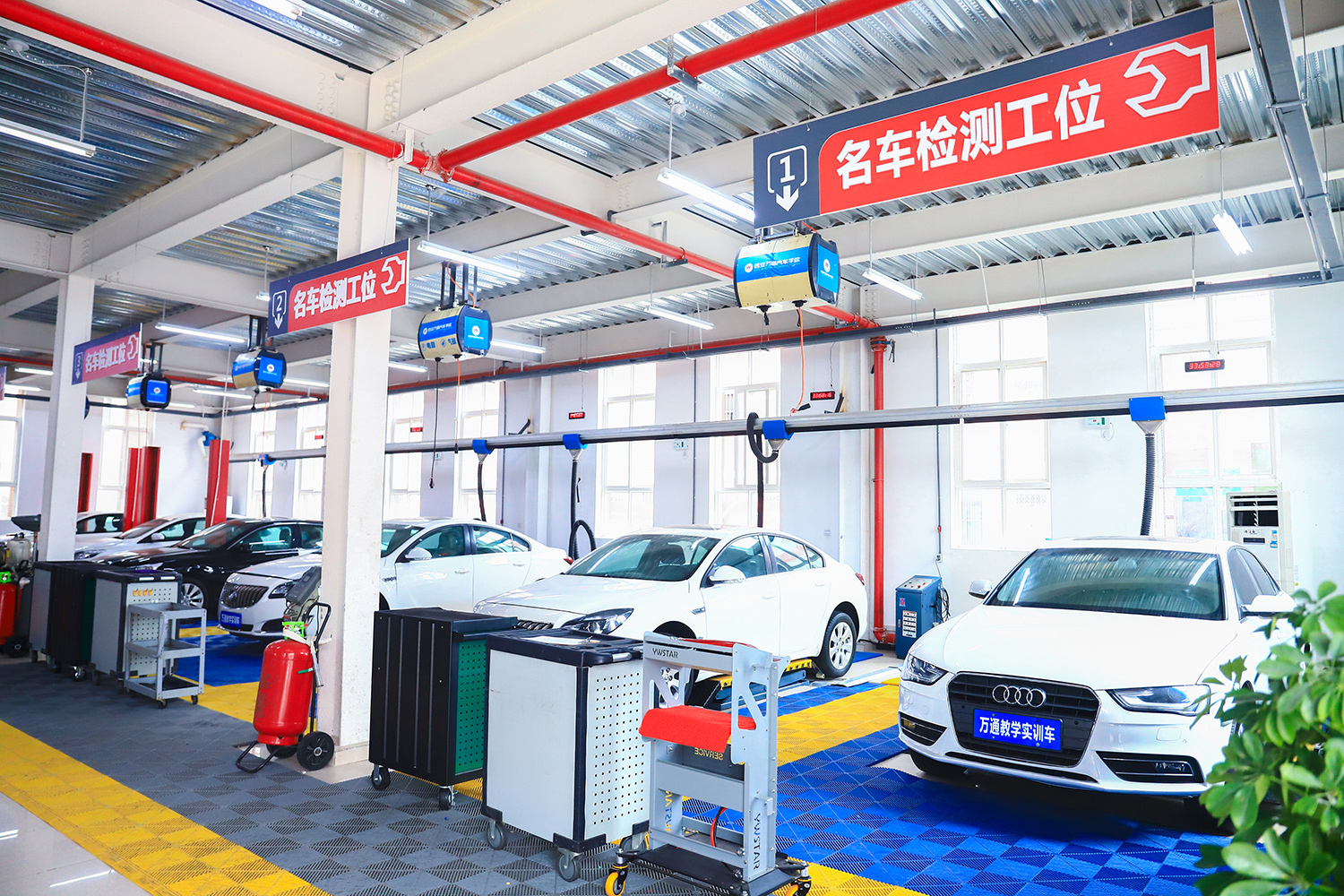 整車檢測維修實訓課堂6