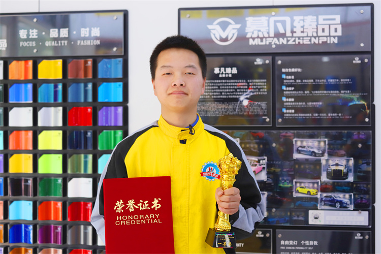 冠軍！鄢邦亮:做技術強者，就要不斷挑戰自己