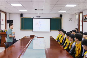 就業有“位”來，2023西安萬通靚車牛人專場招聘會開始啦！