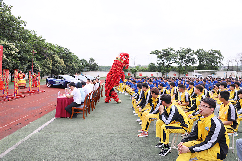 校企合作，共創未來，2023大型校企合作簽約6