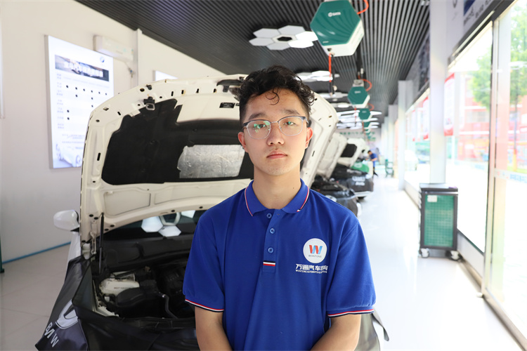 未來一定會的感謝現在努力的自己——歡迎新同學張九勝