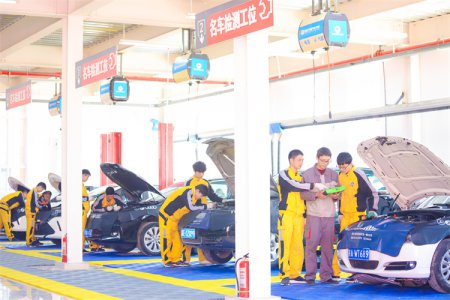 考不上高中只能去打工？當然還有別的選擇